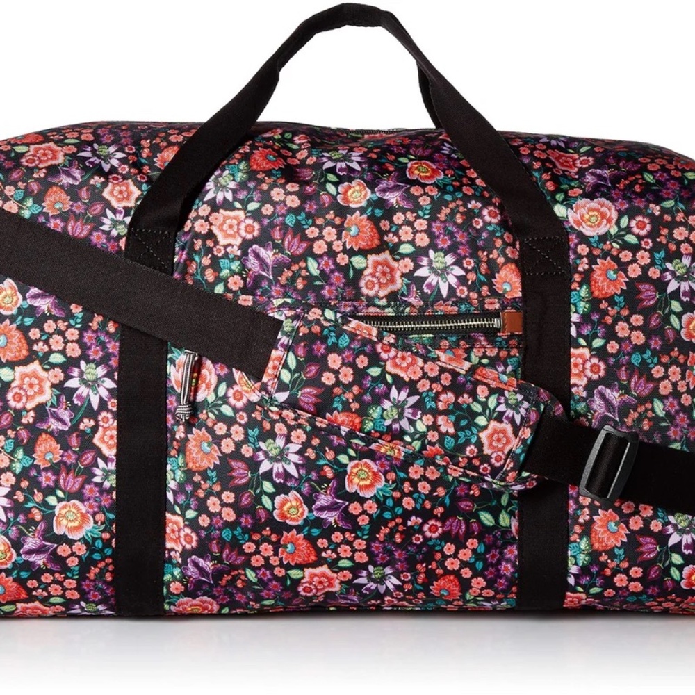 Vera Bradley Lighten-Up Large Weekender Petite Vines, laptop compartment